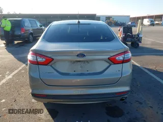 2015 Ford Fusion SE z VIN 3FA6P0H79FR137377, wystawiony jako IAAI lot #41345497 z przebiegiem 170 533 mil mil oraz . Historia ofert i sprzedaży dostępna na DreamBid. Obrazek 17.