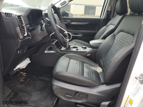2024 Ford Ranger LARIAT with VIN 1FTER4KH0RLE32959, listed as a Copart auction lot 85358994 with 8,880 mi miles and Salvage Title. Bid and sale history available at carsss.com. Image 7.