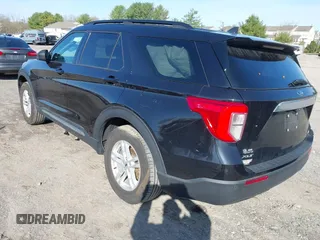 2022 Ford Explorer XLT z VIN 1FMSK8DH6NGB69225, wystawiony jako IAAI lot #41930344 z przebiegiem 24 936 mil mil oraz . Historia ofert i sprzedaży dostępna na DreamBid. Obrazek 3.