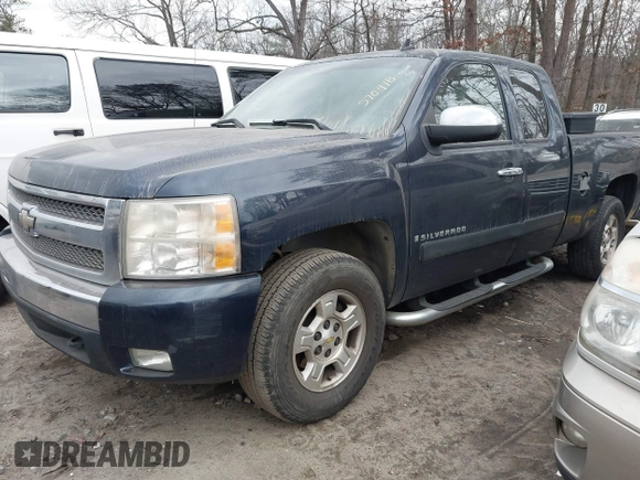 2007 Chevrolet Silverado 1500 LT w/1LT with VIN 2GCEC19J471570418, listed as a IAAI auction lot 41511134 with 219,552 mi miles. Bid and sale history available at carsss.com. Image 17.