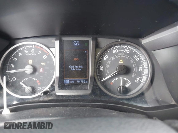 2020 Toyota Tacoma SR5 z VIN 3TMCZ5AN6LM288974, wystawiony jako IAAI lot #42185181 z przebiegiem 94 759 mil mil oraz . Historia ofert i sprzedaży dostępna na DreamBid. Obrazek 7.