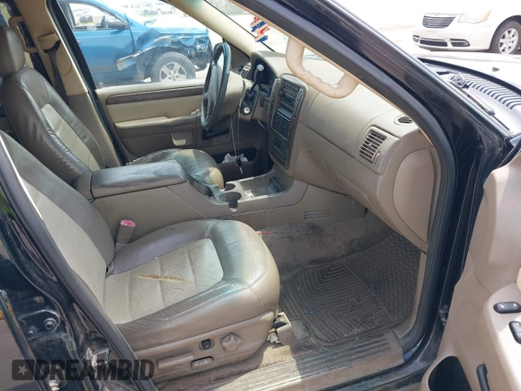 2004 Ford Explorer with VIN 1FMDU84W44ZA40176, listed as a IAAI auction lot 42697376 with 172,723 mi miles and . Bid and sale history available at DreamBid. Image 5.