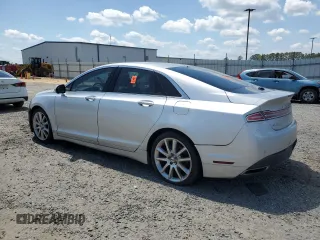 2014 Lincoln MKZ with VIN 3LN6L2GKXER822019, listed as a Copart auction lot 66097974 with 249,129 mi miles and Salvage Title. Bid and sale history available at DreamBid. Image 2.