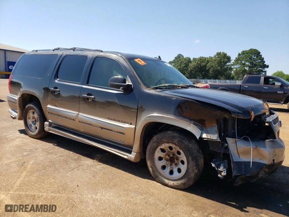 2007 Chevrolet Suburban LTZ with VIN 3GNFC16087G271853, listed as a Copart auction lot 54719044 with 0 mi miles and Salvage Title. Bid and sale history available at carsss.com. Image 4.