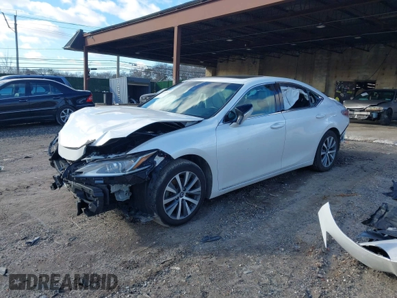 2019 Lexus ES 350 z VIN 58ABZ1B15KU046904, wystawiony jako IAAI lot #41585313 z przebiegiem 105 650 mil mil oraz . Historia ofert i sprzedaży dostępna na DreamBid. Obrazek 18.