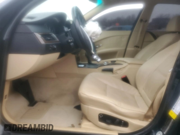2007 BMW 5 Series 525xi z VIN WBANF335X7CS38716, wystawiony jako Copart lot #43242695 z przebiegiem Nie podano mil oraz Szkoda całkowita • Salvage title. Historia ofert i sprzedaży dostępna na DreamBid. Obrazek 7.