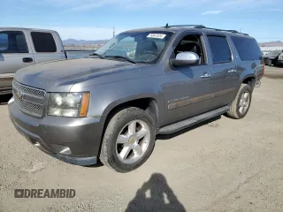 2008 Chevrolet Suburban LT w/3LT with VIN 3GNFK16388G165630, listed as a Copart auction lot 75897524 with 135,573 mi miles and Salvage Title. Bid and sale history available at carsss.com. Image 1.