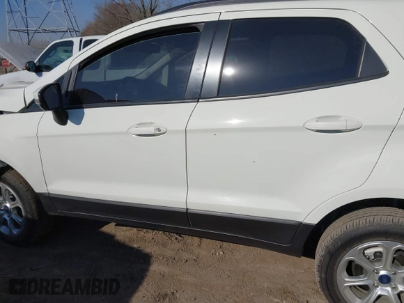 2021 Ford EcoSport SE z VIN MAJ6S3GL8MC396971, wystawiony jako IAAI lot #41779827 z przebiegiem 25 779 mil mil oraz . Historia ofert i sprzedaży dostępna na DreamBid. Obrazek 14.