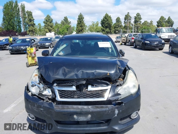 2014 Subaru Legacy Special Sports z VIN 4S3BMCH62E3021347, wystawiony jako IAAI lot #42260384 z przebiegiem 170 785 mil mil oraz . Historia ofert i sprzedaży dostępna na DreamBid. Obrazek 12.