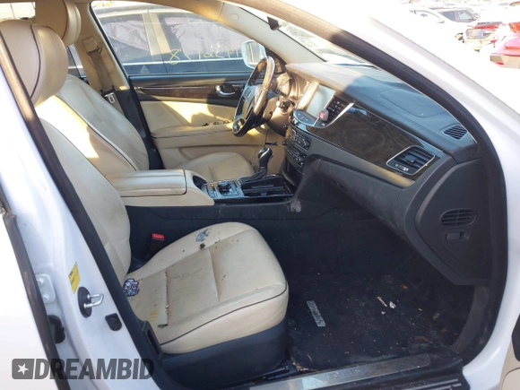2014 Hyundai Equus Signature with VIN KMHGH4JH2EU083333, listed as a IAAI auction lot 41456178 with 111,929 mi miles and . Bid and sale history available at DreamBid. Image 4.