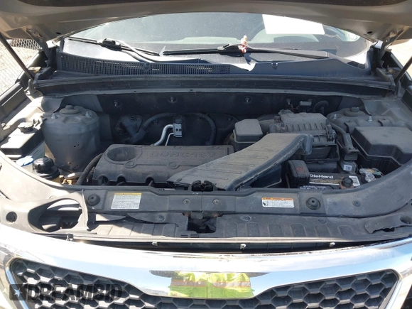 2011 Kia Sorento LX with VIN 5XYKT4A15BG175047, listed as a IAAI auction lot 42161402 with 102,509 mi miles and . Bid and sale history available at DreamBid. Image 10.