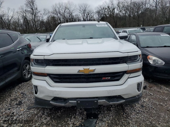 2018 Chevrolet Silverado 1500 LT with VIN 3GCUKREC6JG393695, listed as a Copart auction lot 89266745 with 218,828 mi miles and Clean Title. Bid and sale history available at carsss.com. Image 5.