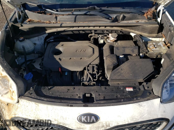 2020 Kia Sportage LX with VIN KNDPM3AC1L7713336, listed as a Copart auction lot 42333725 with 89,657 mi miles and Salvage Title. Bid and sale history available at DreamBid. Image 12.