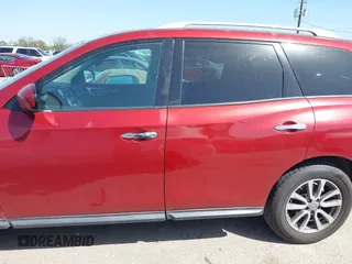 2016 Nissan Pathfinder S with VIN 5N1AR2MN5GC631410, listed as a IAAI auction lot 41851832 with 198,670 mi miles and . Bid and sale history available at DreamBid. Image 14.