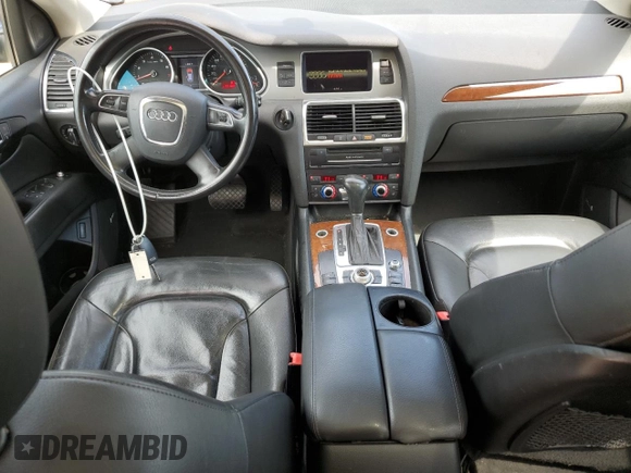 2010 Audi Q7 Premium Plus with VIN WA1LYAFE1AD001709, listed as a Copart auction lot 60903275 with 231,322 mi miles and Salvage title. Bid and sale history available at DreamBid. Image 8.