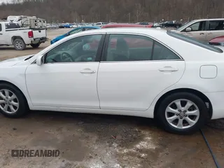 2011 Toyota Camry LE with VIN 4T4BF3EK5BR098345, listed as a IAAI auction lot 41819952 with 184,713 mi miles. Bid and sale history available at carsss.com. Image 14.