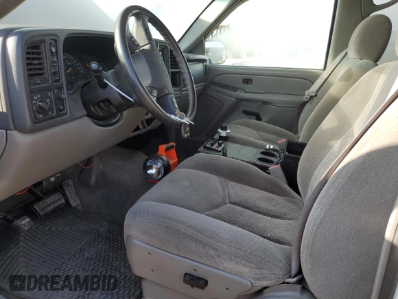 2005 Chevrolet Suburban LT with VIN 1GNFK16Z35J186982, listed as a Copart auction lot 50480945 with 106,974 mi miles and Salvage title. Bid and sale history available at DreamBid. Image 7.