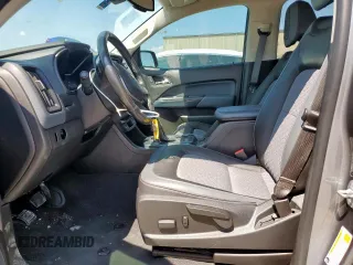 2020 Chevrolet Colorado 2WD Z71 z VIN 1GCGSDEN3L1226598, wystawiony jako Copart lot #57973175 z przebiegiem 68 351 mil mil oraz Szkoda całkowita • Salvage title. Historia ofert i sprzedaży dostępna na DreamBid. Obrazek 7.