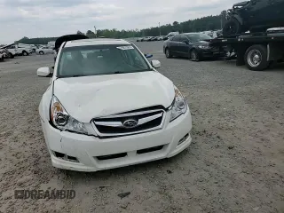 2010 Subaru Legacy Premium All-Weather Anniversary z VIN 4S3BMCG68A3224318, wystawiony jako Copart lot #52967065 z przebiegiem 164 300 mil mil oraz Szkoda całkowita • Salvage title. Historia ofert i sprzedaży dostępna na DreamBid. Obrazek 11.