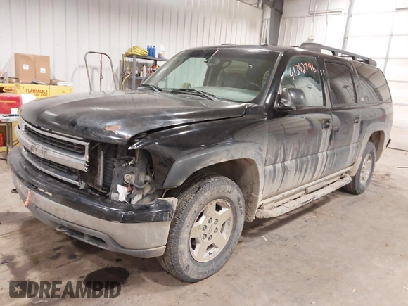 2004 Chevrolet Suburban Z71 with VIN 3GNFK16Z94G148074, listed as a IAAI auction lot 41342796 with 216,670 mi miles. Bid and sale history available at carsss.com. Image 2.