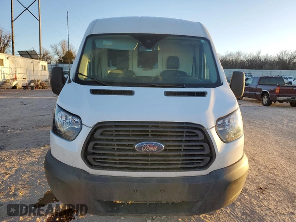 2019 Ford Transit с VIN 1FTYE2CM5KKB19121, выставлен на аукционе Copart как лот 89236945 с пробегом 101 216 миль миль и Списание • Salvage title. История ставок и продаж доступна на DreamBid. Изображение 5.