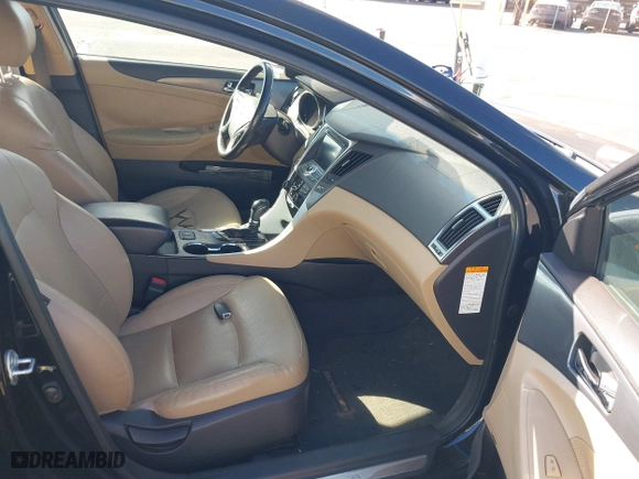 2013 Hyundai Sonata Hybrid with VIN KMHEC4A48DA092248, listed as a IAAI auction lot 41240199 with 150,322 mi miles. Bid and sale history available at carsss.com. Image 5.