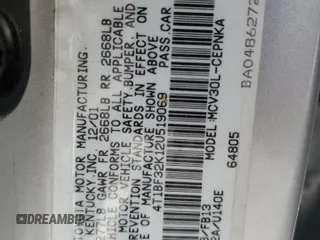 2002 Toyota Camry XLE z VIN 4T1BF32K12U519069, wystawiony jako Copart lot #55501405 z przebiegiem 186 142 mil mil oraz Szkoda całkowita • Salvage title. Historia ofert i sprzedaży dostępna na DreamBid. Obrazek 12.