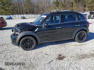 2015 MINI Countryman with VIN WMWZB3C50FWM33153, listed as a Copart auction lot 88238955 with 88,744 mi miles and Salvage Title. Bid and sale history available at DreamBid. Image 1.
