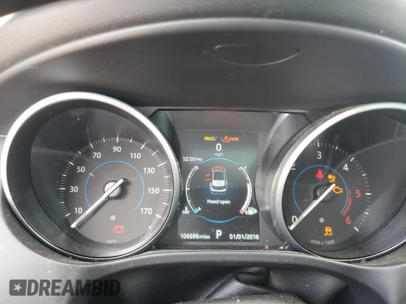 2018 Jaguar F-Pace 20d Premium with VIN SADCJ2FN2JA262398, listed as a Copart auction lot 63638575 with 106,698 mi miles and Clean title. Bid and sale history available at DreamBid. Image 9.
