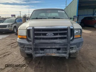 2000 Ford Super Duty F-250 XL with VIN 1FTNW21S4YEC53921, listed as a Copart auction lot 43639375 with 259,713 mi miles and Clean Title. Bid and sale history available at carsss.com. Image 5.