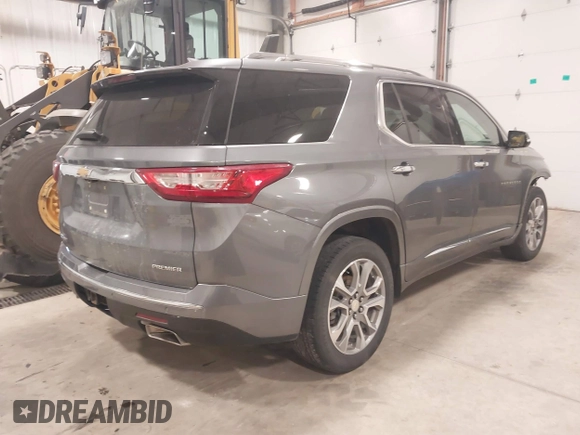 2020 Chevrolet Traverse Premier with VIN 1GNEVKKW5LJ178996, listed as a IAAI auction lot 41335188 with 82,397 mi miles. Bid and sale history available at carsss.com. Image 4.