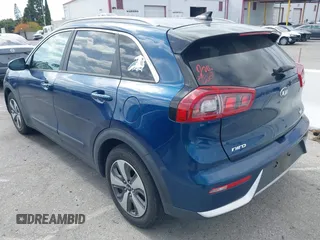 2017 Kia Niro LX with VIN KNDCB3LC6H5075363, listed as a IAAI auction lot 42132101 with 60,595 mi miles. Bid and sale history available at carsss.com. Image 3.