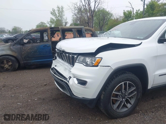2020 Jeep Grand Cherokee Limited with VIN 1C4RJFBGXLC344522, listed as a IAAI auction lot 42177016 with 135,409 mi miles and . Bid and sale history available at DreamBid. Image 6.