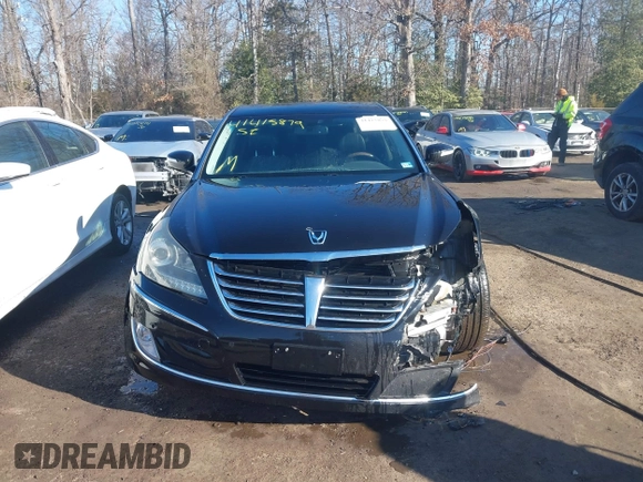 2011 Hyundai Equus Signature with VIN KMHGH4JF2BU033929, listed as a IAAI auction lot 41415879 with 149,149 mi miles and . Bid and sale history available at DreamBid. Image 12.