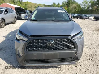2022 Toyota Corolla Cross LE with VIN 7MUBAABG6NV041555, listed as a Copart auction lot 56567225 with 26,736 mi miles and Salvage title. Bid and sale history available at DreamBid. Image 5.