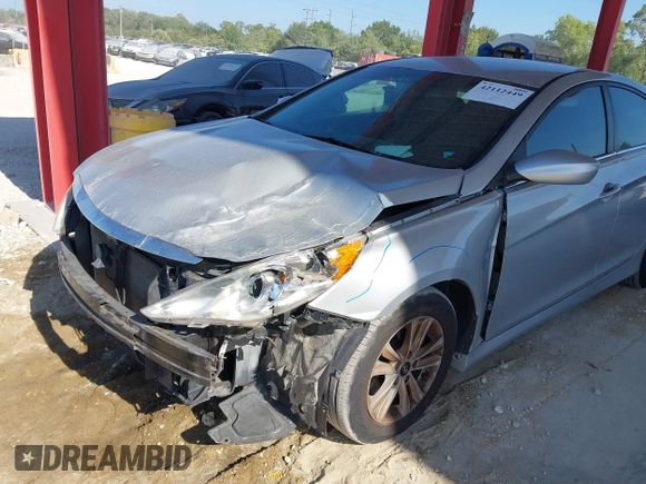 2014 Hyundai Sonata GLS with VIN 5NPEB4AC4EH850109, listed as a IAAI auction lot 42112449 with 167,088 mi miles and . Bid and sale history available at carsss.com. Image 13.