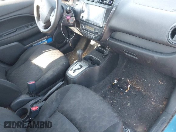 2021 Mitsubishi Mirage ES z VIN ML32AUHJ5MH002086, wystawiony jako IAAI lot #41973394 z przebiegiem 63 010 mil mil oraz . Historia ofert i sprzedaży dostępna na DreamBid. Obrazek 5.