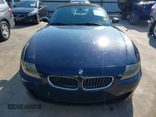 2006 BMW Z4 3.0i with VIN 4USBU33526LW58409, listed as a IAAI auction lot 42241927 with 126,347 mi miles and . Bid and sale history available at DreamBid. Image 13.