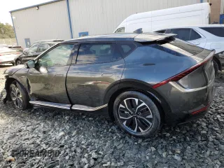 2024 Kia EV6 Wind with VIN KNDC34LA2R5202290, listed as a Copart auction lot 76450034 with 16,636 mi miles and Clean Title. Bid and sale history available at carsss.com. Image 2.