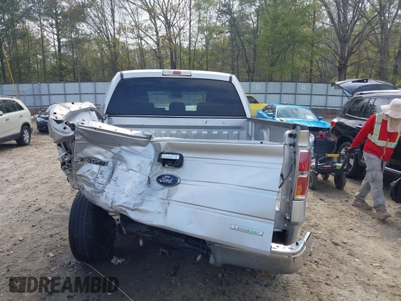 2013 Ford F-150 XL z VIN 1FTFW1CT3DFD91054, wystawiony jako IAAI lot #41948506 z przebiegiem 181 197 mil mil oraz . Historia ofert i sprzedaży dostępna na DreamBid. Obrazek 16.