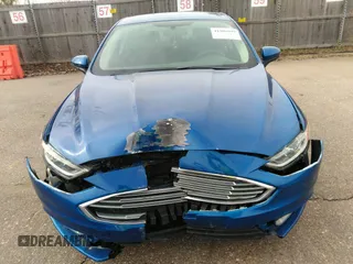 2017 Ford Fusion S with VIN 3FA6P0G73HR282368, listed as a IAAI auction lot 41906999 with 76,259 mi miles. Bid and sale history available at carsss.com. Image 12.
