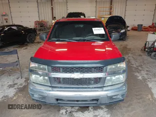 2007 Chevrolet Colorado 1LT z VIN 1GCDT13E678252966, wystawiony jako IAAI lot #42438219 z przebiegiem 205 731 mil mil oraz . Historia ofert i sprzedaży dostępna na DreamBid. Obrazek 12.