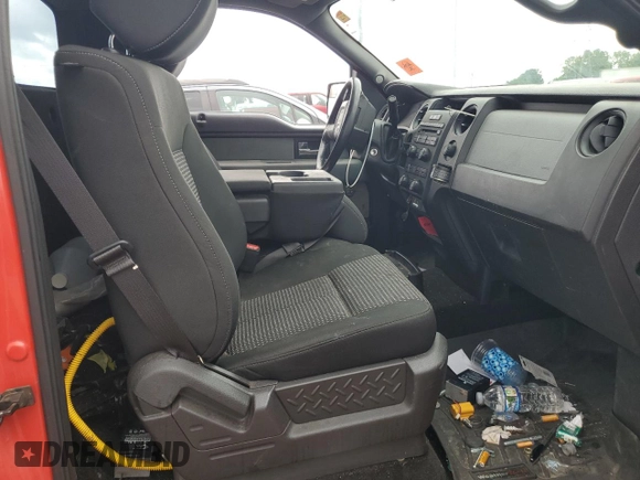 2014 Ford F-150 XL with VIN 1FTMF1CM7EKF34810, listed as a Copart auction lot 61783295 with 64,500 mi miles and Clean title. Bid and sale history available at DreamBid. Image 10.