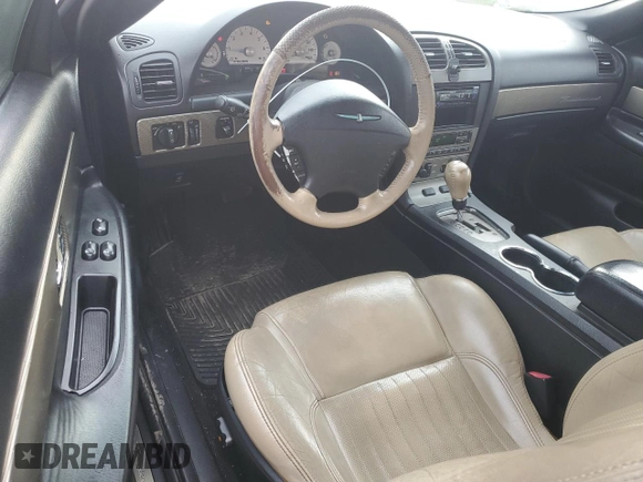 2004 Ford Thunderbird Deluxe z VIN 1FAHP60A94Y111945, wystawiony jako Copart lot #43871725 z przebiegiem Nie podano mil oraz Czysty tytuł • Clean title. Historia ofert i sprzedaży dostępna na DreamBid. Obrazek 8.
