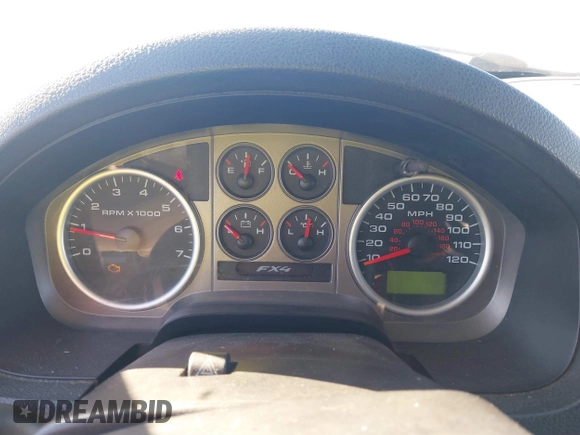 2005 Ford F-150 XLT с VIN 1FTPX04595KE91454, выставлен на аукционе IAAI как лот 41294791 с пробегом Не указан миль и . История ставок и продаж доступна на DreamBid. Изображение 15.