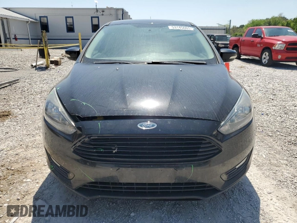 2018 Ford Focus SE z VIN 1FADP3FE5JL236330, wystawiony jako Copart lot #53145065 z przebiegiem 104 228 mil mil oraz Szkoda całkowita • Salvage title. Historia ofert i sprzedaży dostępna na DreamBid. Obrazek 5.