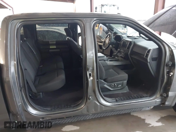 2017 Ford F-150 XL with VIN 1FTEW1CG5HKC60008, listed as a IAAI auction lot 39516967 with 145,413 mi miles. Bid and sale history available at carsss.com. Image 6.
