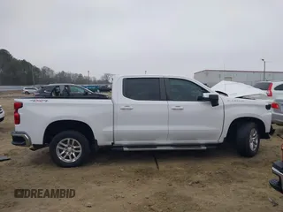 2021 Chevrolet Silverado 1500 LT with VIN 3GCUYDET7MG349971, listed as a IAAI auction lot 41186168 with 48,335 mi miles. Bid and sale history available at carsss.com. Image 14.