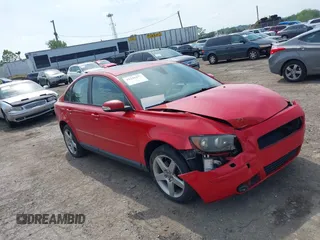 2007 Volvo S40 2.5L Turbo с VIN YV1MH682772252372, выставлен на аукционе IAAI как лот 42239473 с пробегом 115 494 миль миль и . История ставок и продаж доступна на DreamBid. Изображение 1.