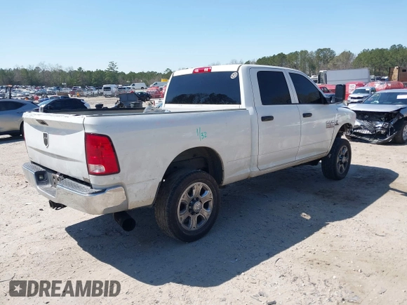 2017 Ram 2500 Tradesman z VIN 3C6UR5CL4HG698671, wystawiony jako IAAI lot #41856048 z przebiegiem 190 209 mil mil oraz . Historia ofert i sprzedaży dostępna na DreamBid. Obrazek 4.